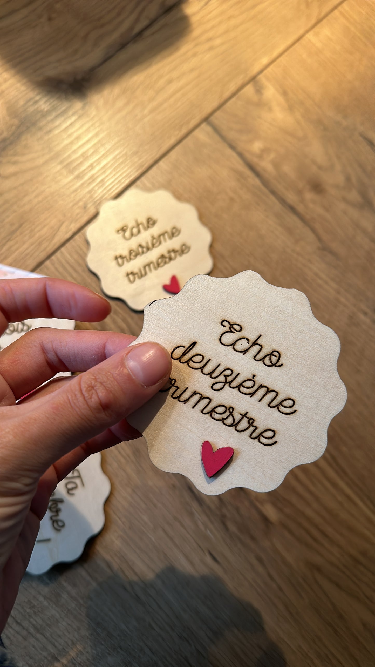 🌸 Lot de 9 Cartes Étapes Grossesse en Bois – cadeau 💕