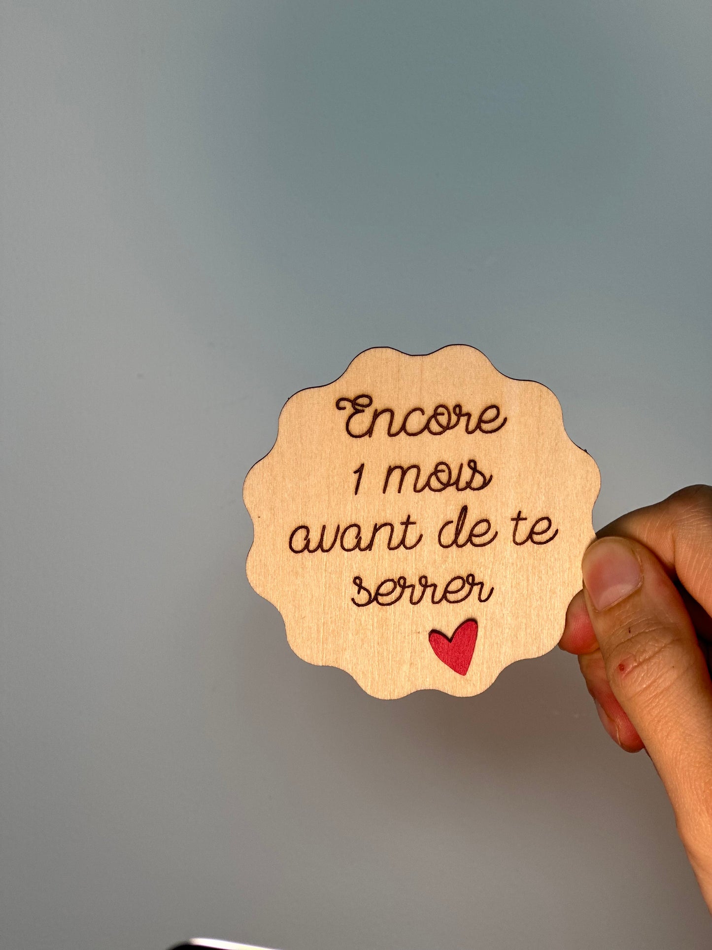 encore 1 mois avant de te serrer