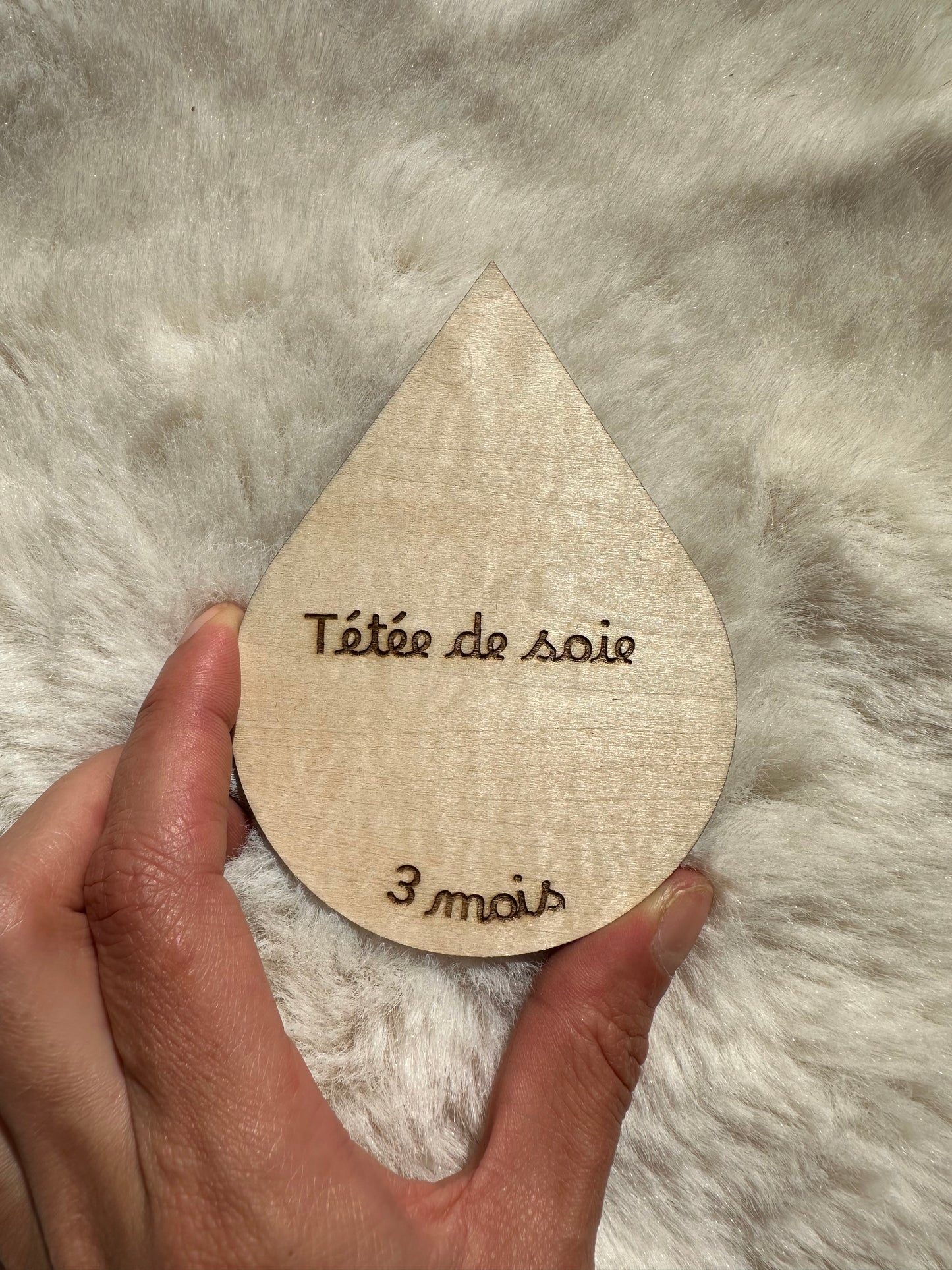 carte étape tétée de soie en forme de goutte de lait Tétée de soie 3 mois