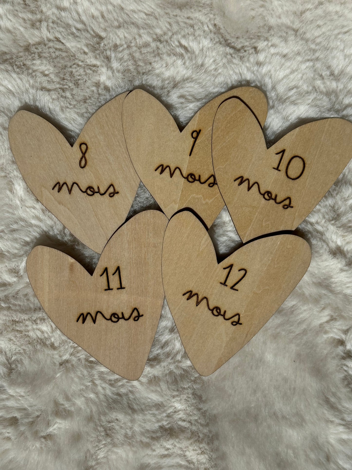 Cartes étapes en bois – Forme cœur | Premiers mois de bébé
