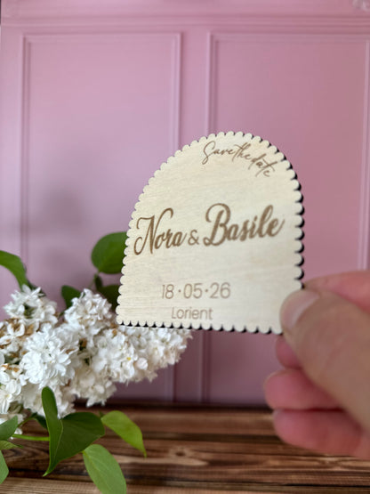 Save the date mariage personnalisé en bois aimanté – Invitation mariage originale & souvenir invité