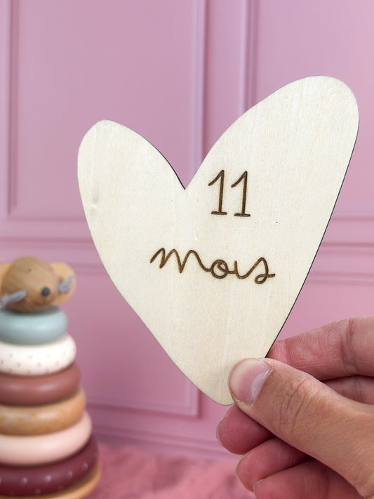 Cartes étapes en bois – Forme cœur | Premiers mois de bébé