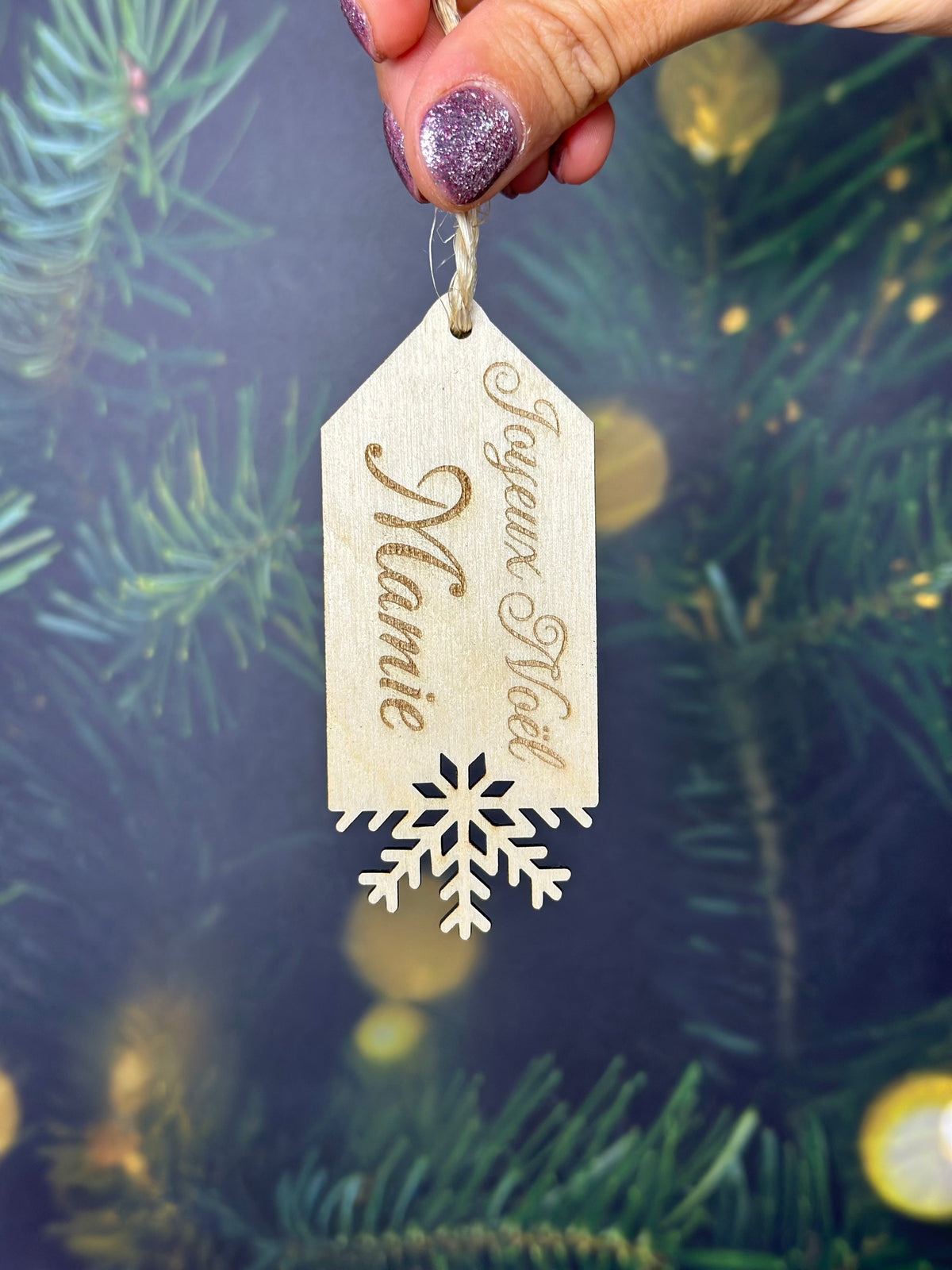 Étiquette de Noël en Bois Personnalisée - Prénom Gravé Main