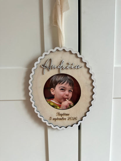 Médaillon photo baptême personnalise bois