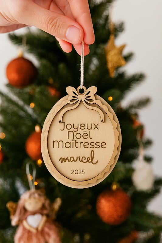 Médaillon de Noël personnalisé – Cadeau pour Nounou, Maîtresse & ATSEM 🎄