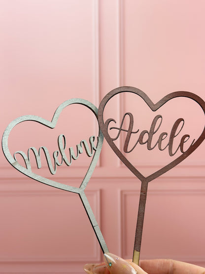 cake topper en bois en forme de coeur pour anniversaire. Personnaliser avec prénom