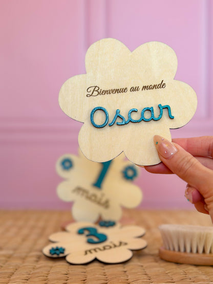 Cartes étapes bébé en forme de fleurs en 3 dimensions et couleur 