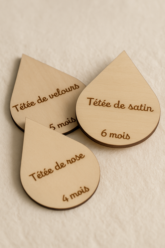cartes étapes en bois en forme de goutte pour célébrer chaque mois de tétée.: idéal pour une femme qui allaite son bébé