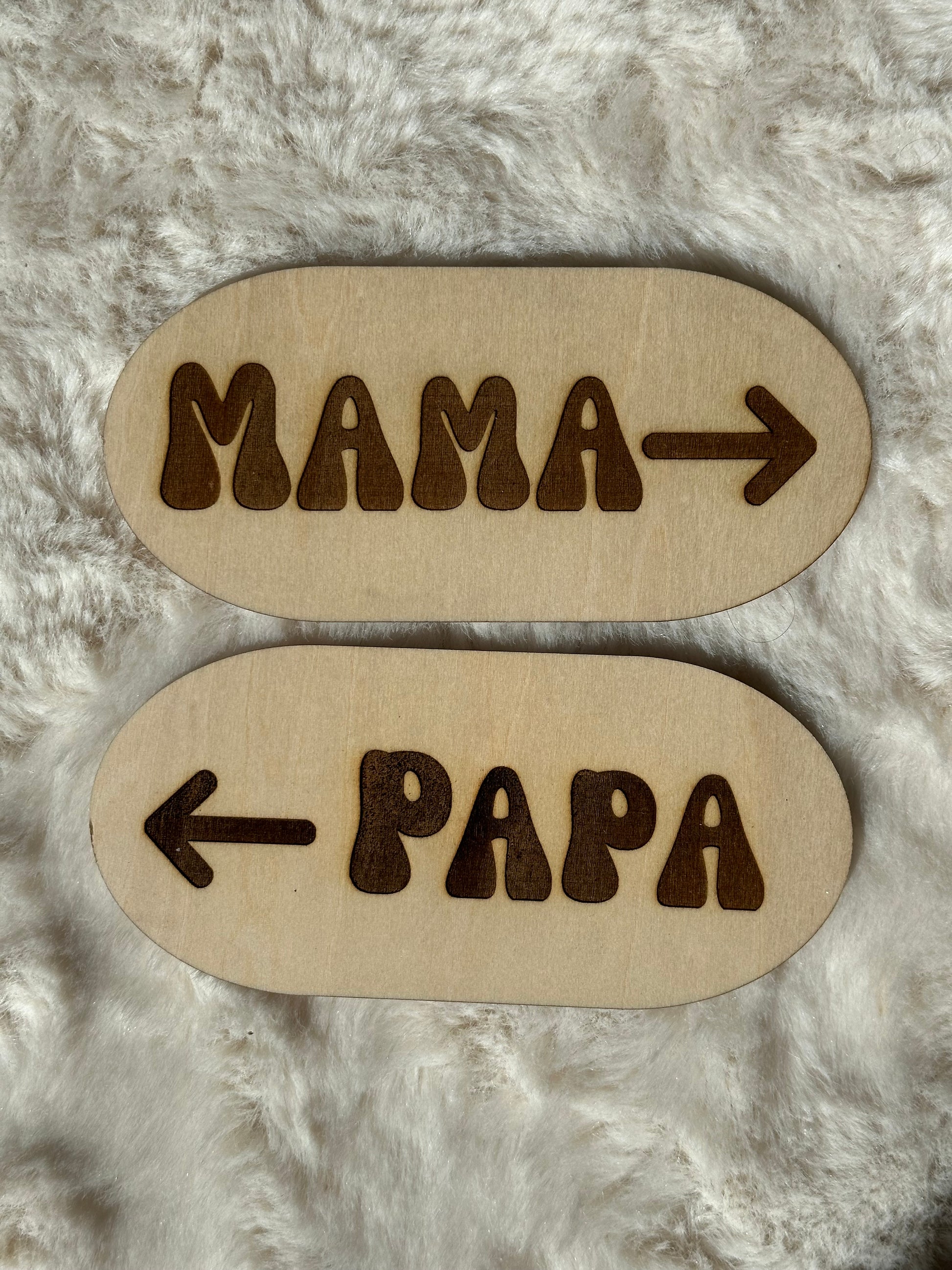 écriteaux en bois "mama" et "papa"