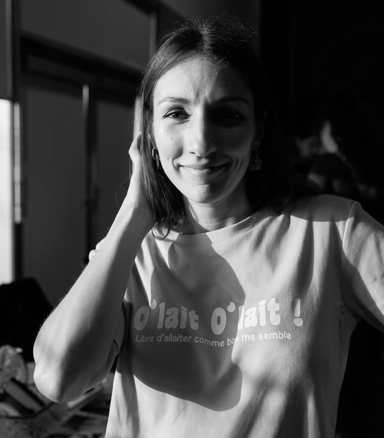 Marie fondatrice de Chou Rose qui sourit