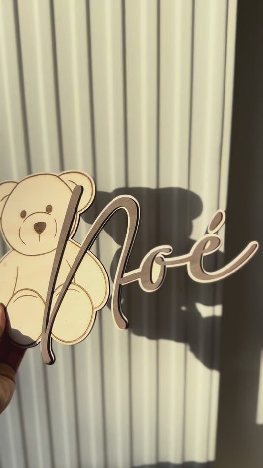 Prénom en Bois Personnalisé Ourson : Plaque de Porte & Décoration Chambre Enfant